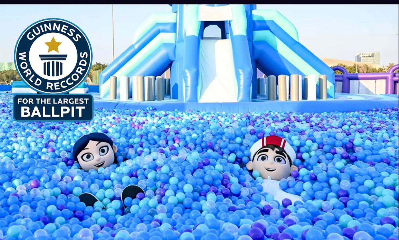 Guinness World Record ball pit