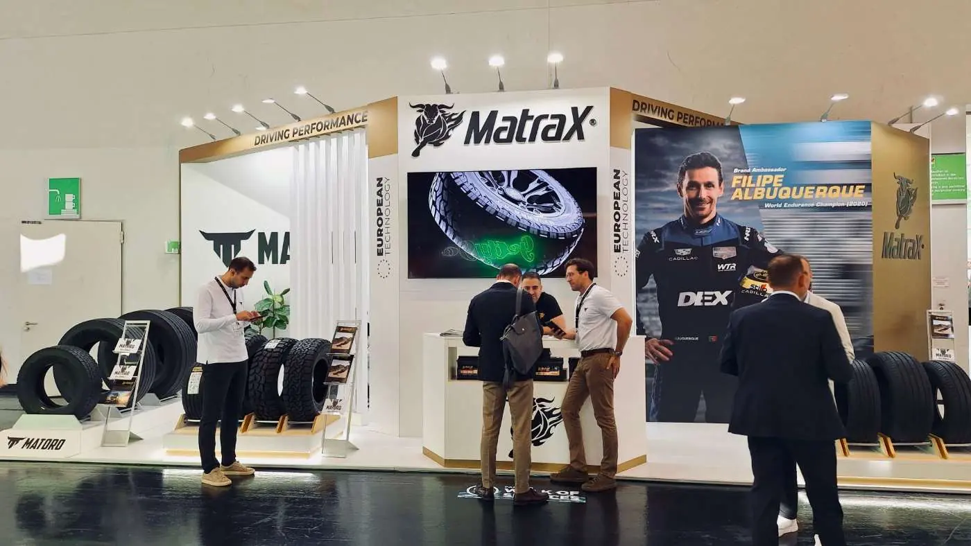 MatraX stand / frontage